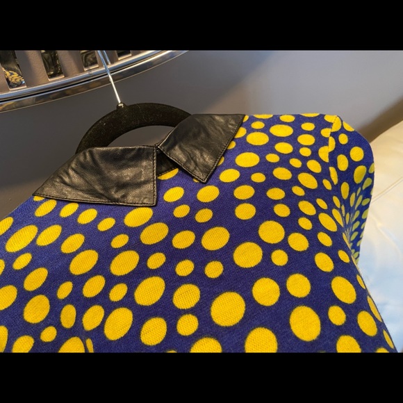 NEW NWT - very fashionable top - leather Peter Pan collar polka dots - size XL - Picture 4 of 7